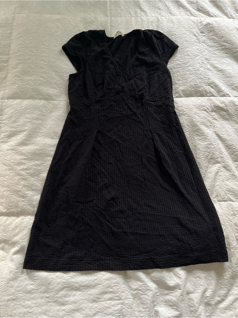 Boden Black Textured Cap-Sleeve Wrap Dress size 12